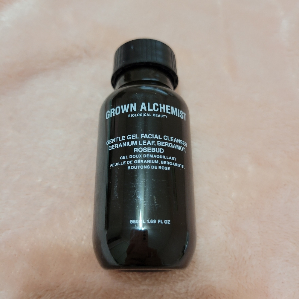 Grown Alchemist Facial Cleanser biological beauty